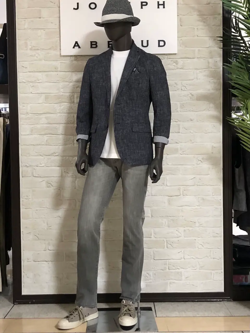 JOSEPH ABBOUD 山口 コーディネート画像