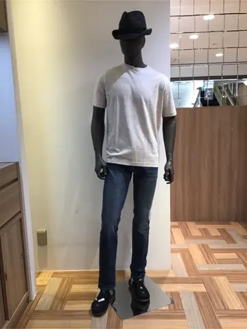 JOSEPH ABBOUD 小城 コーディネート画像