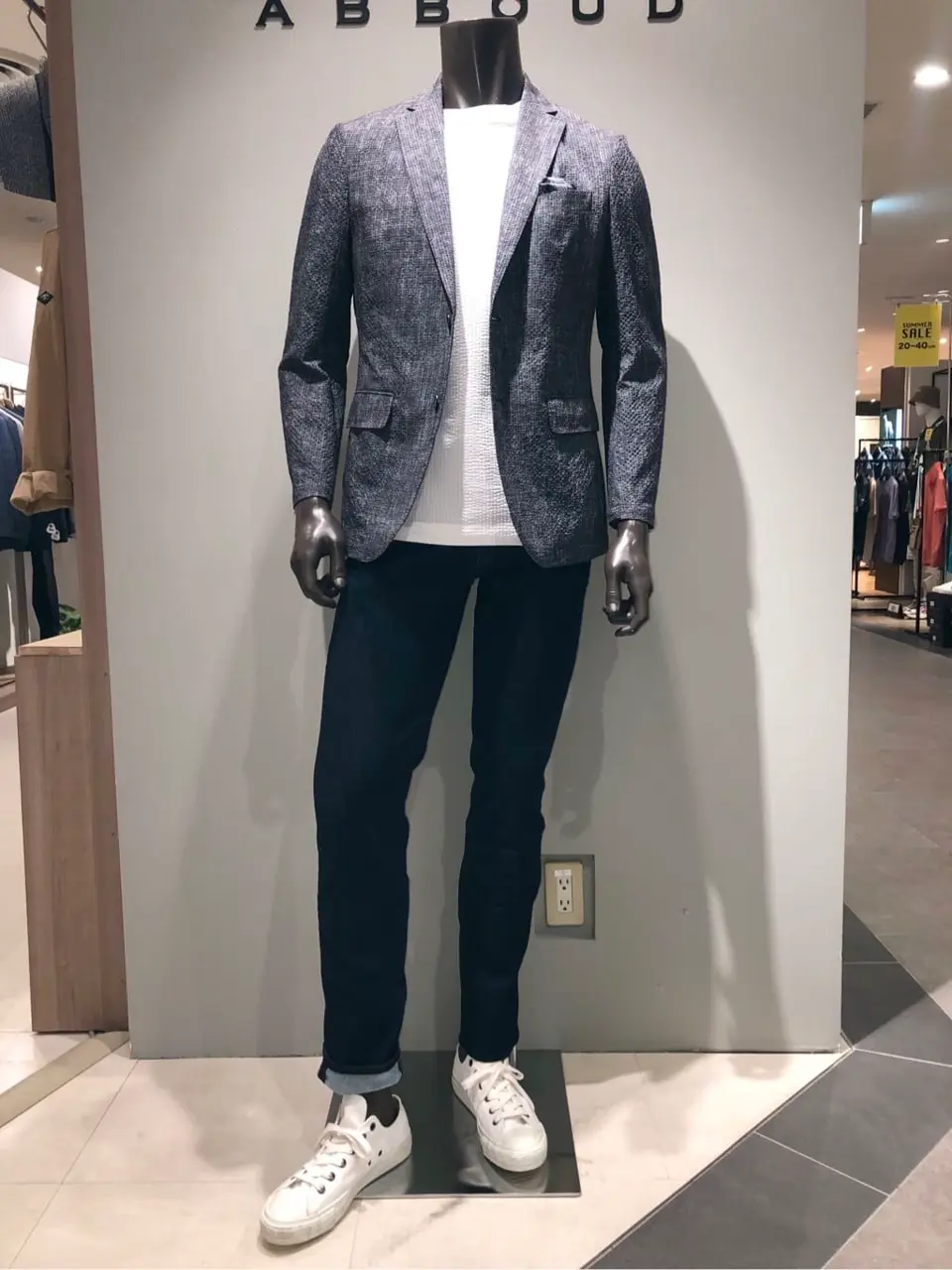 JOSEPH ABBOUD 川田 コーディネート画像