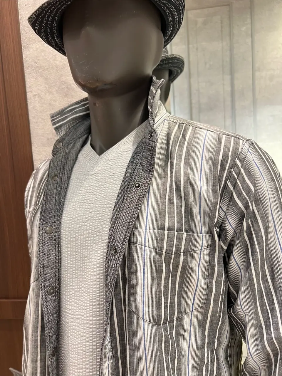 JOSEPH ABBOUD 上條 コーディネート画像