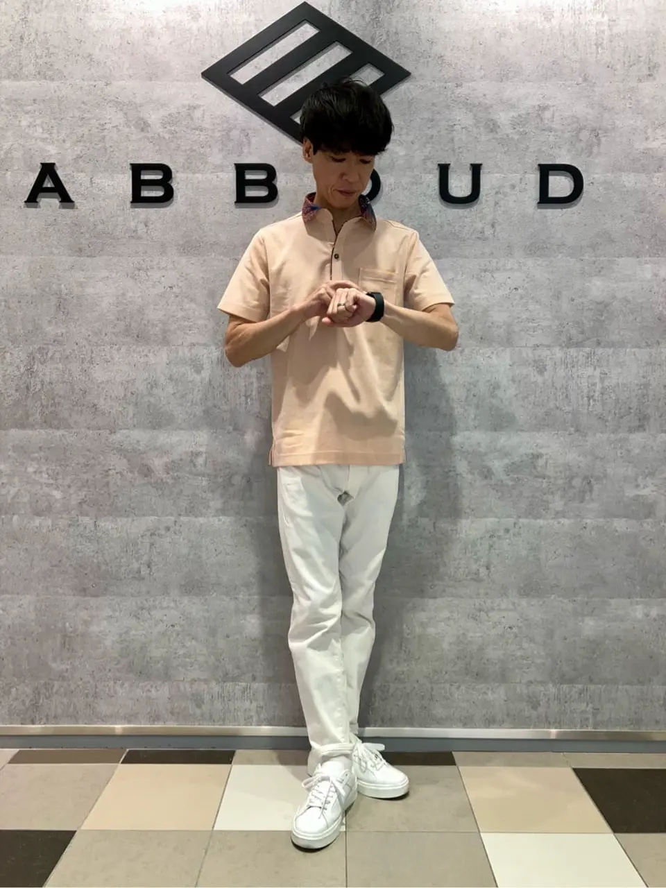 JOSEPH ABBOUD 足立 コーディネート画像