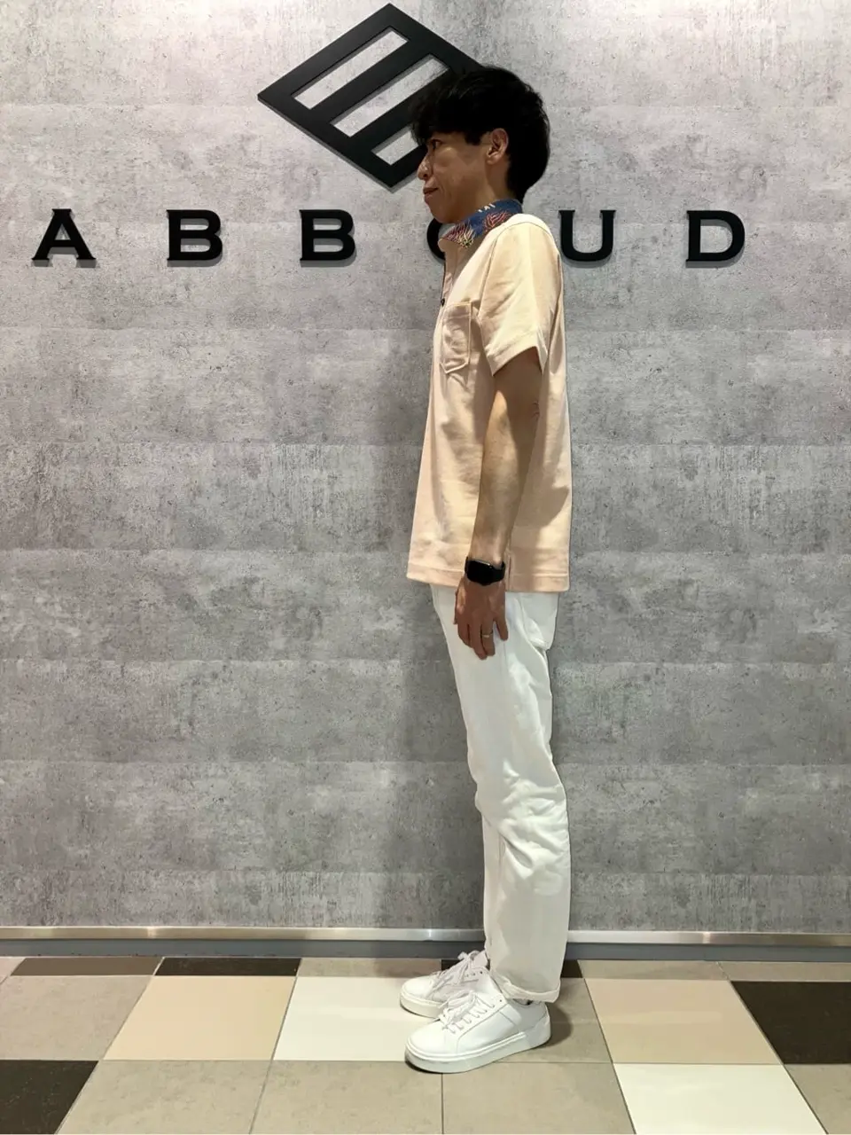 JOSEPH ABBOUD 足立 コーディネート画像