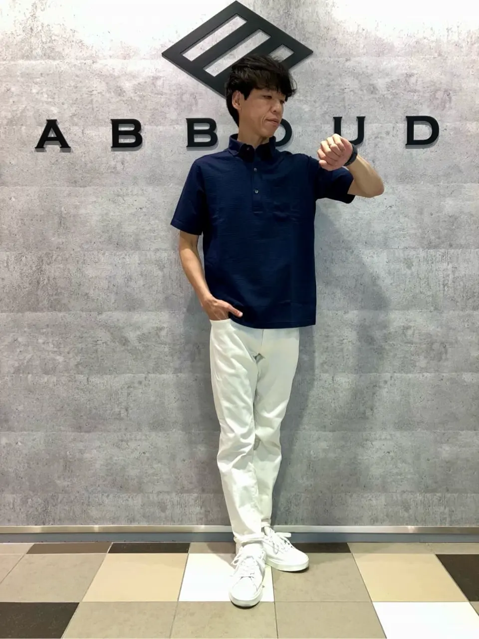 JOSEPH ABBOUD 足立 コーディネート画像