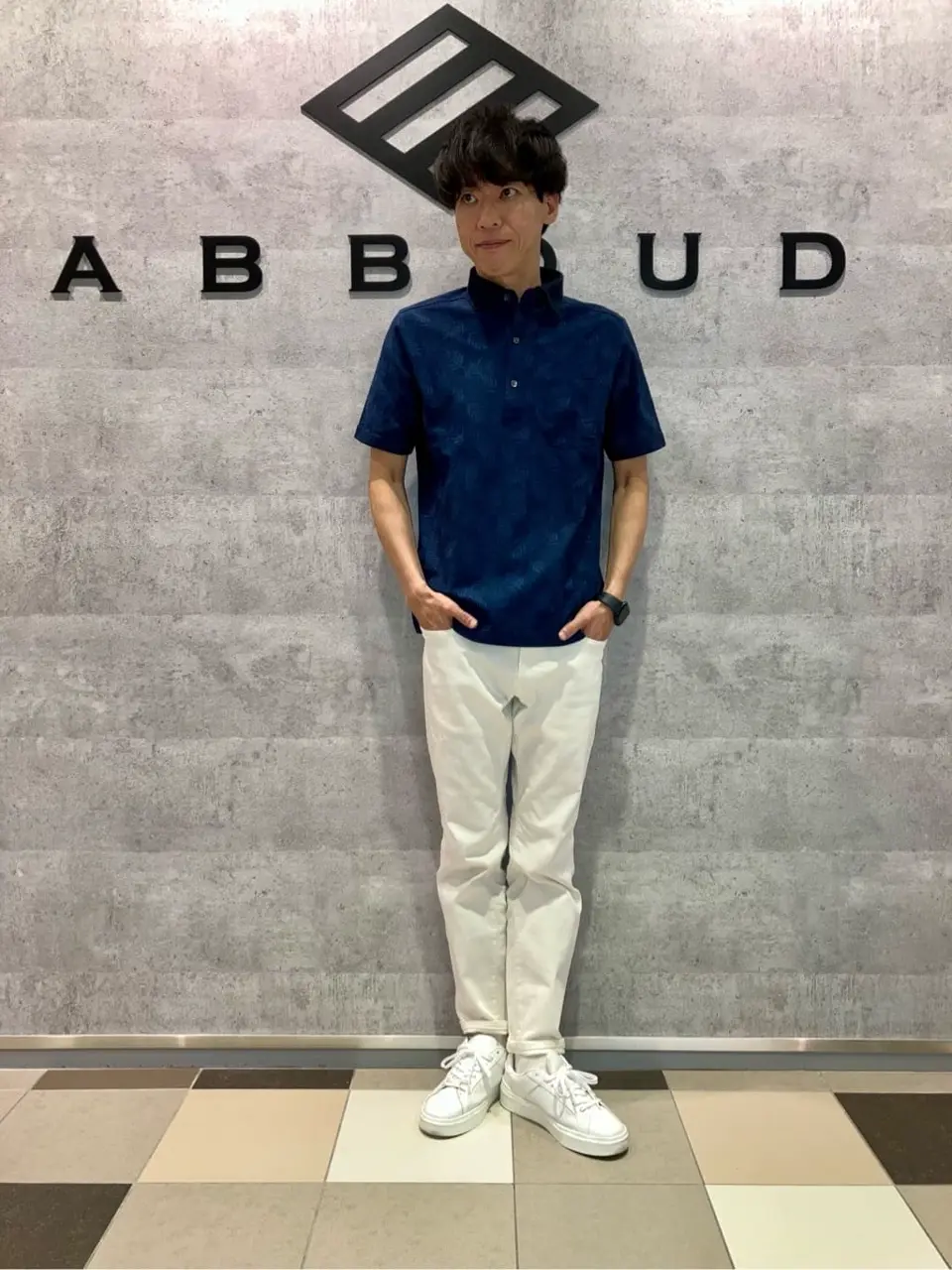 JOSEPH ABBOUD 足立 コーディネート画像