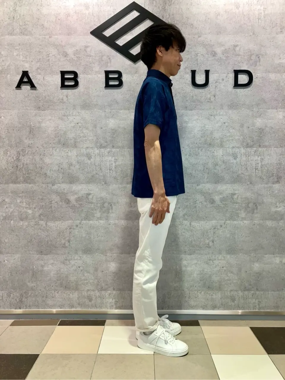 JOSEPH ABBOUD 足立 コーディネート画像