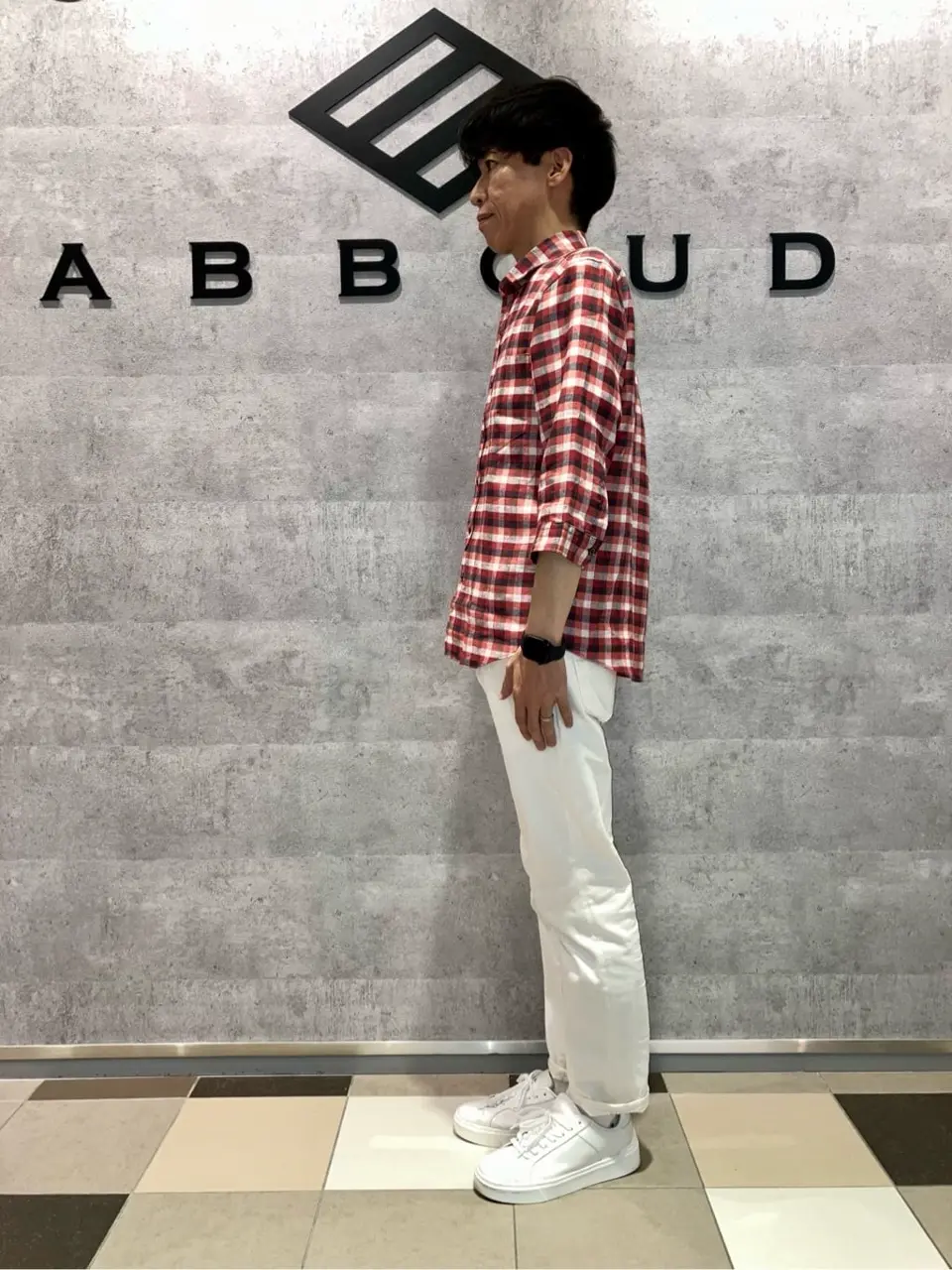 JOSEPH ABBOUD 足立 コーディネート画像