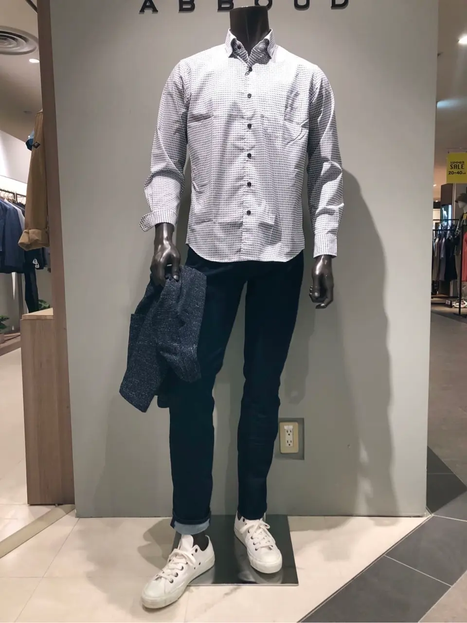 JOSEPH ABBOUD 川田 コーディネート画像