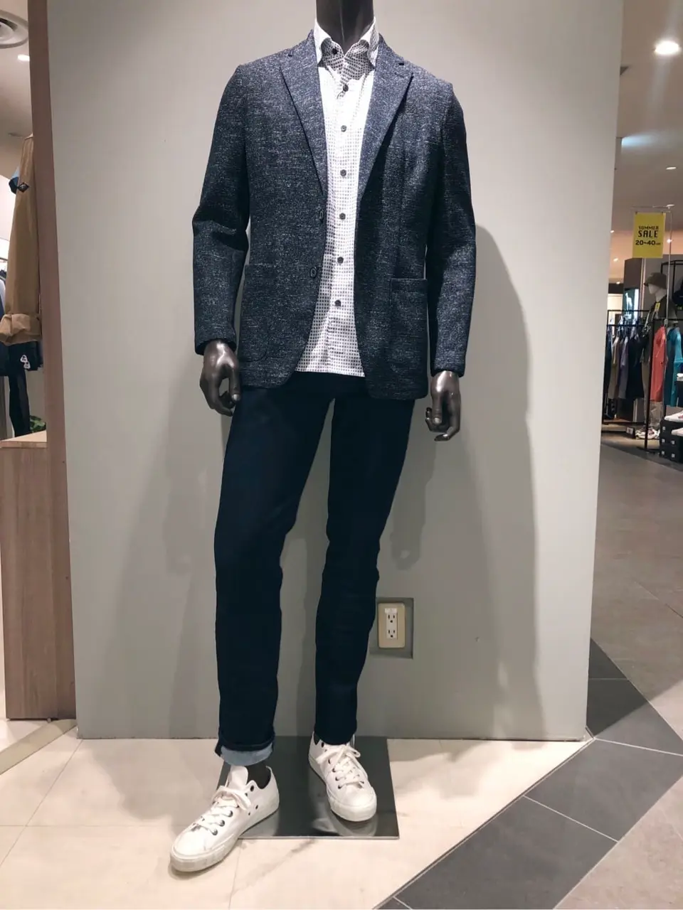 JOSEPH ABBOUD 川田 コーディネート画像