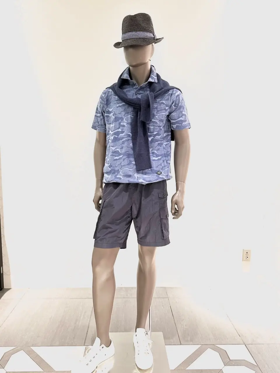 JOSEPH ABBOUD 石川 コーディネート画像