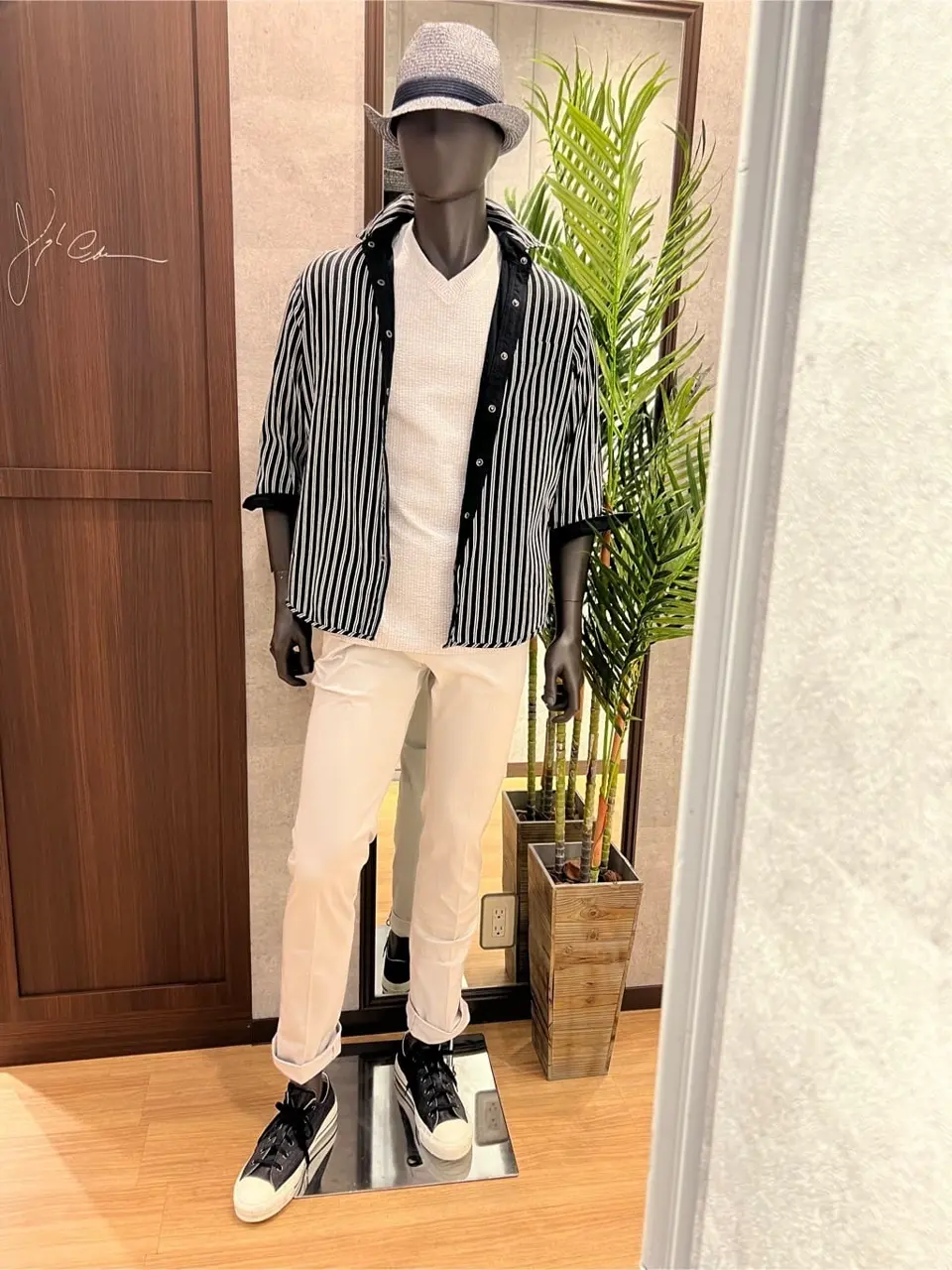 JOSEPH ABBOUD 上條 コーディネート画像