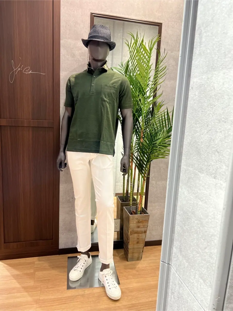 JOSEPH ABBOUD 上條 コーディネート画像