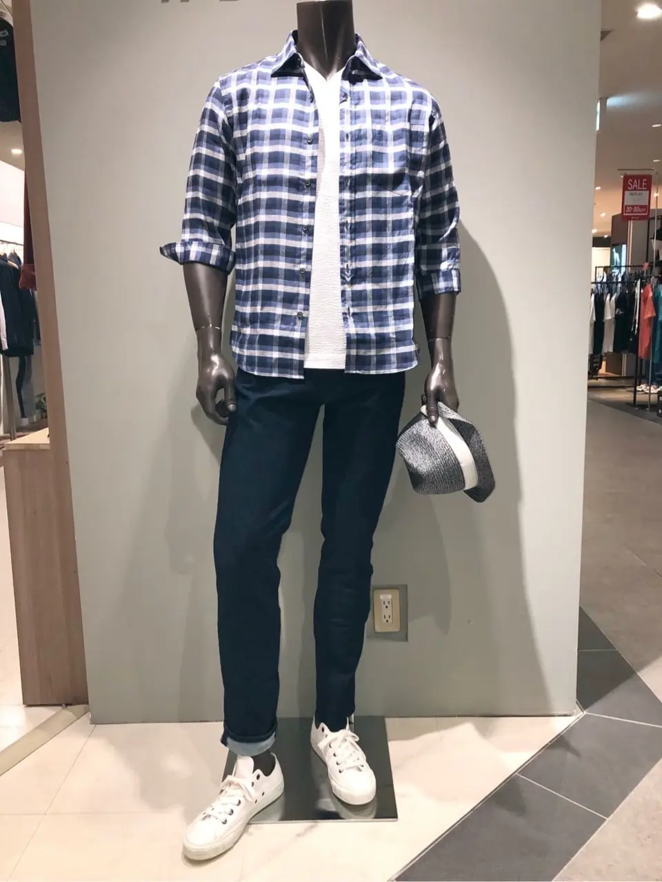 JOSEPH ABBOUD 川田 コーディネート画像