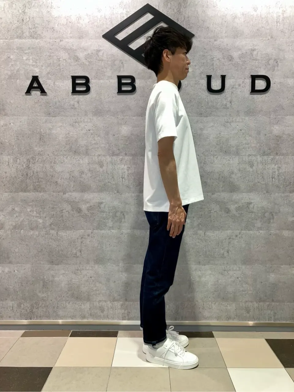 JOSEPH ABBOUD 足立 コーディネート画像