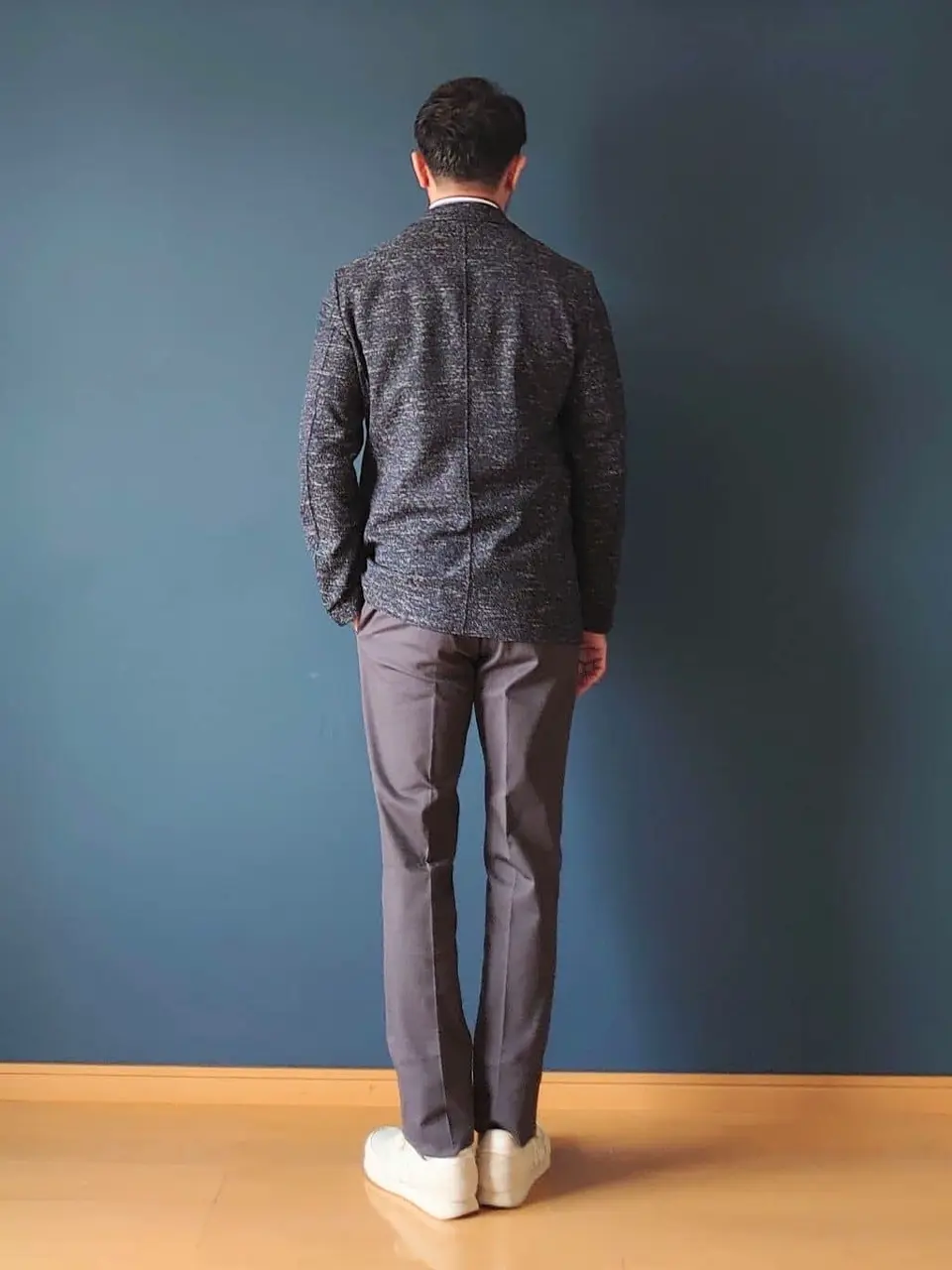 JOSEPH ABBOUD 安東 コーディネート画像