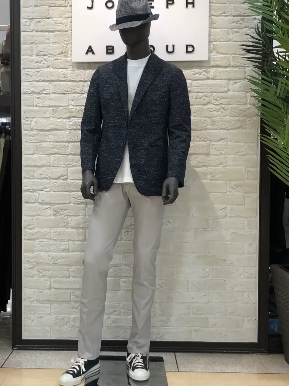 JOSEPH ABBOUD 山口 コーディネート画像