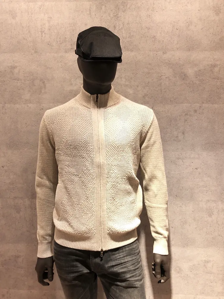 JOSEPH ABBOUD 二澤 コーディネート画像