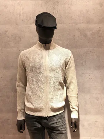 JOSEPH ABBOUD 二澤 コーディネート画像