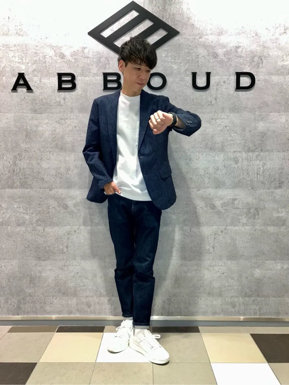 JOSEPH ABBOUD 足立 コーディネート画像