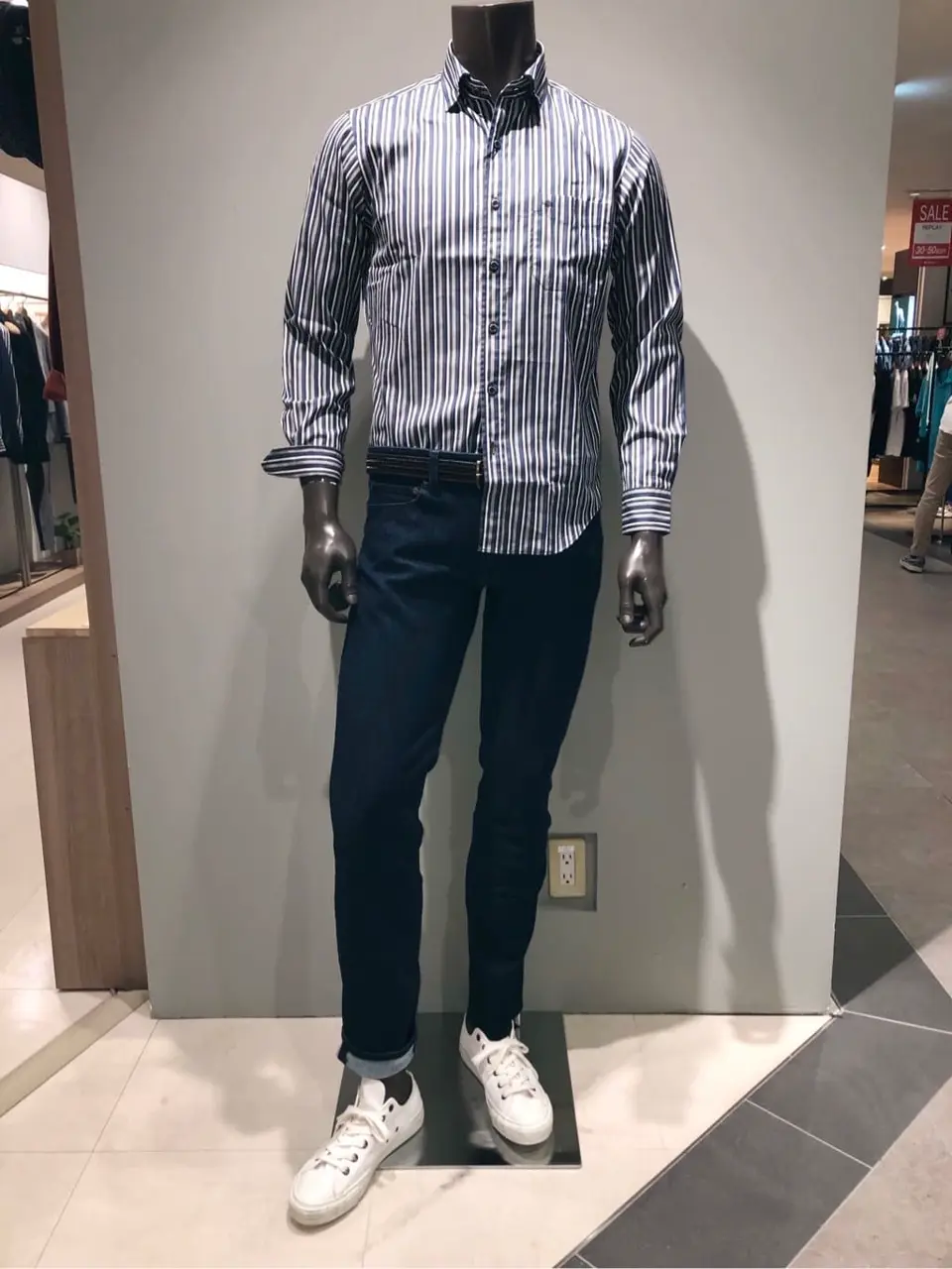 JOSEPH ABBOUD 川田 コーディネート画像