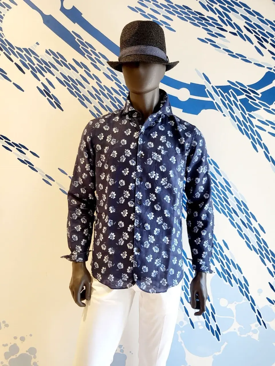 JOSEPH ABBOUD 亀井 コーディネート画像