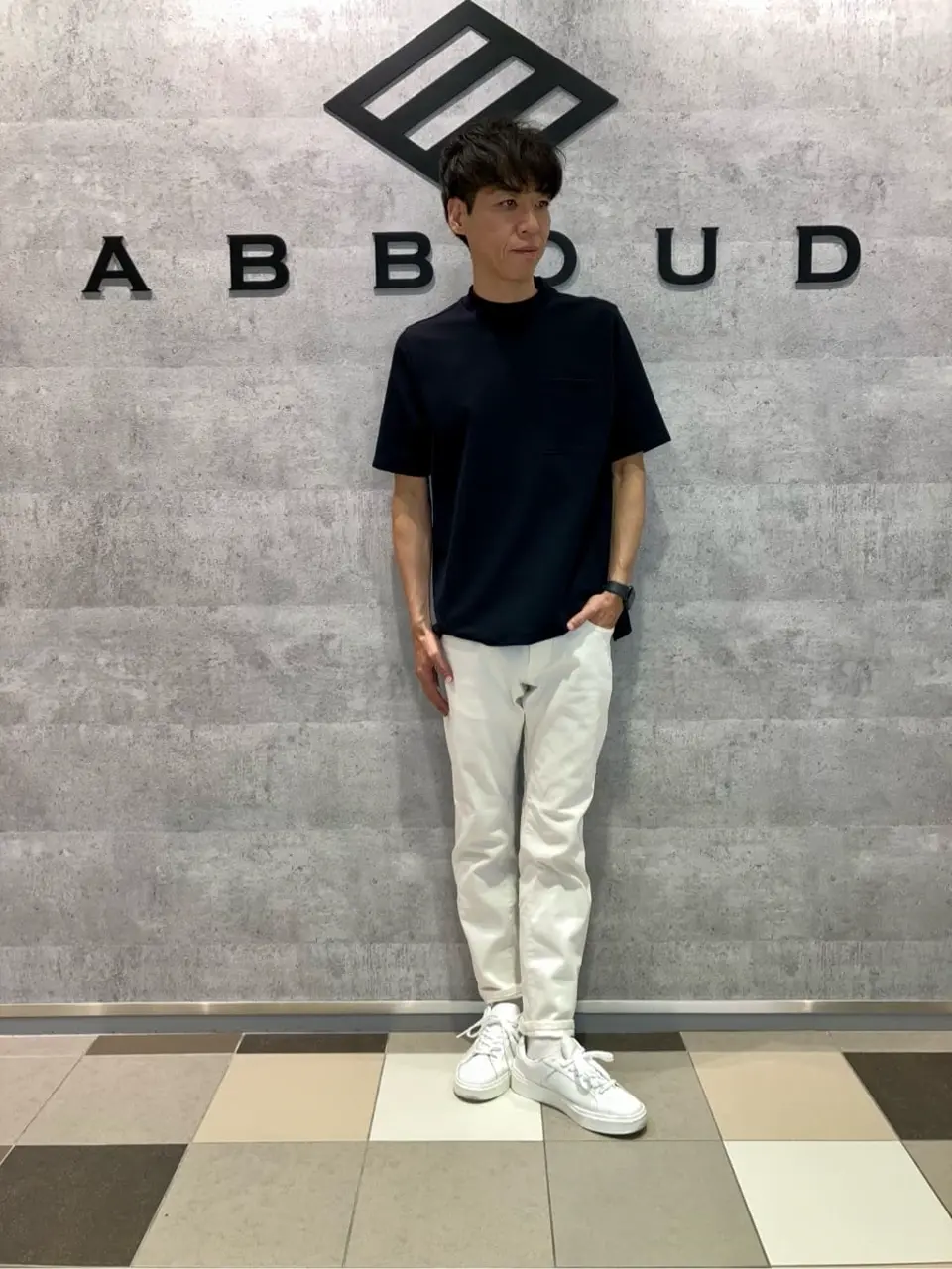 JOSEPH ABBOUD 足立 コーディネート画像