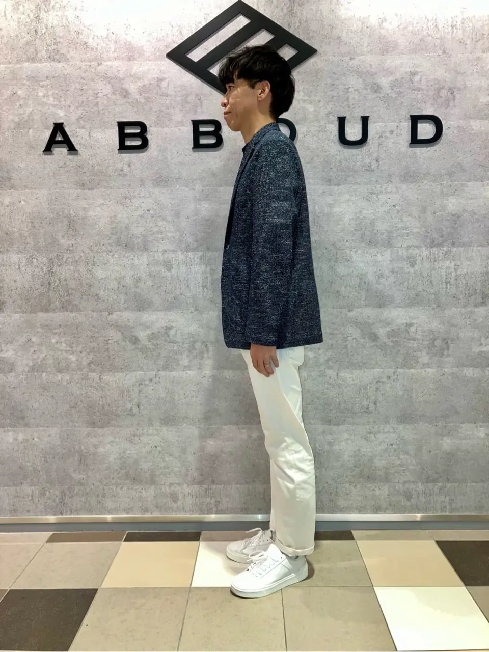 JOSEPH ABBOUD 足立 コーディネート画像