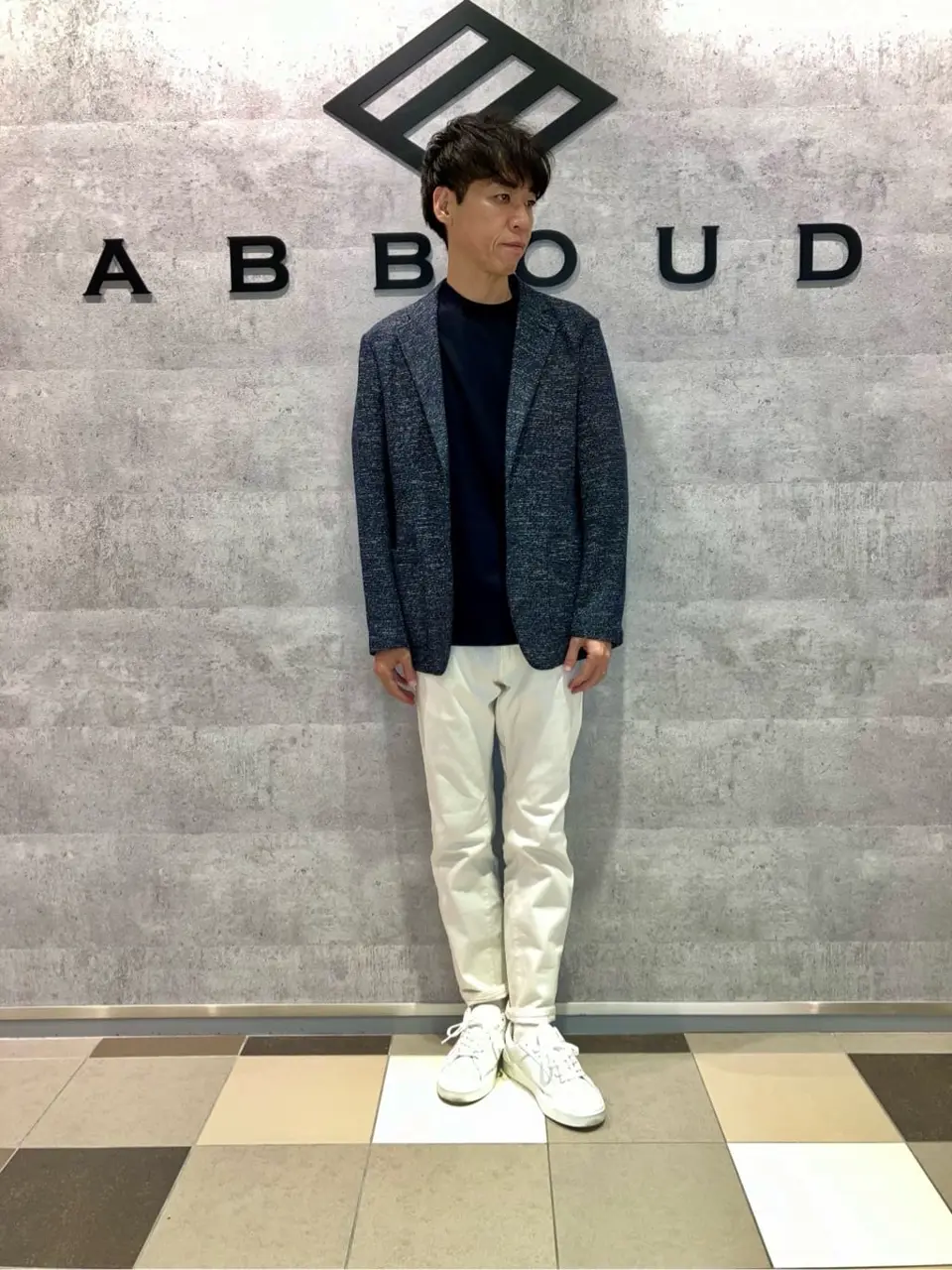 JOSEPH ABBOUD 足立 コーディネート画像