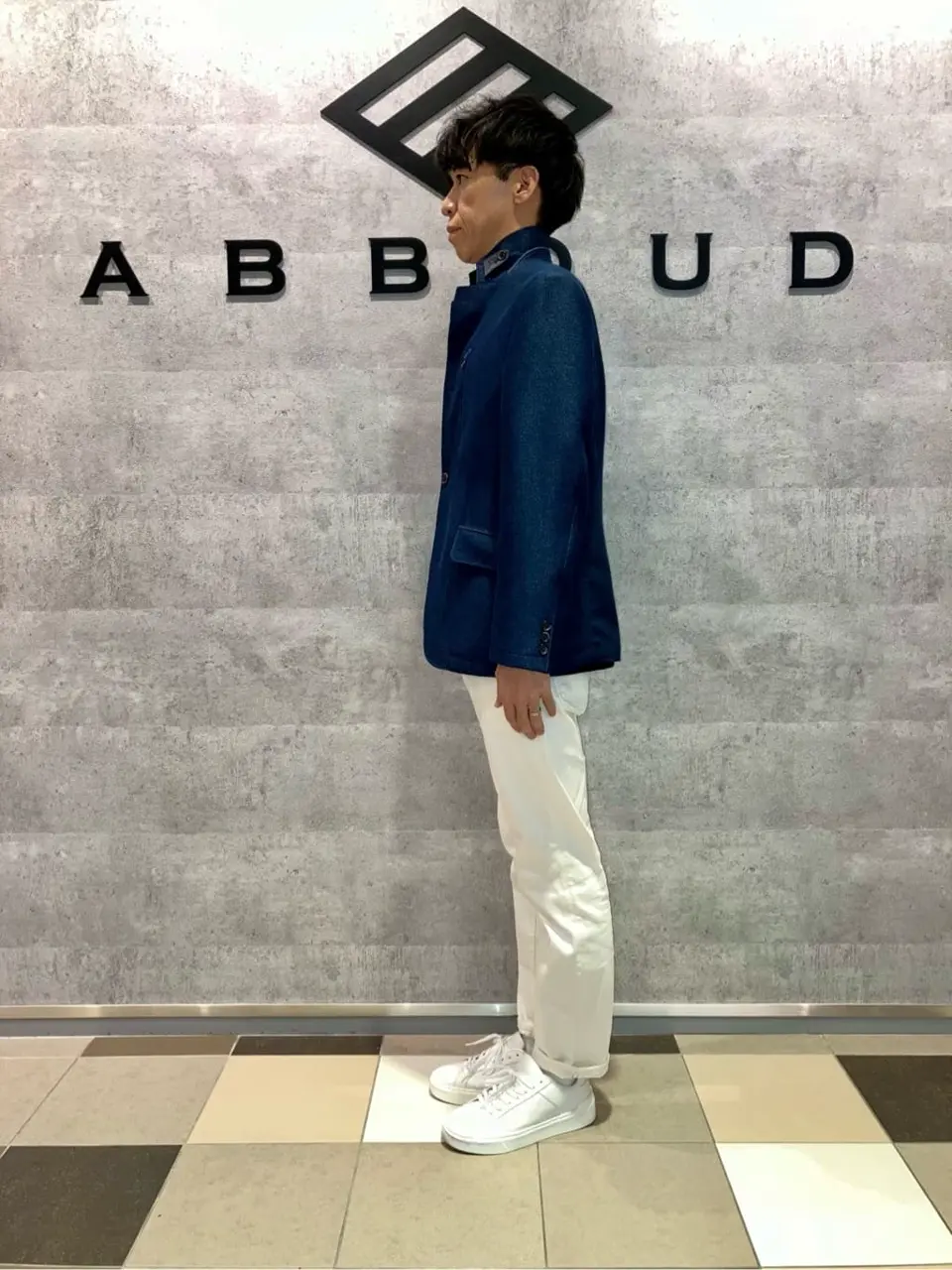 JOSEPH ABBOUD 足立 コーディネート画像