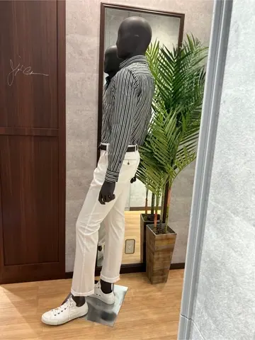 JOSEPH ABBOUD 上條 コーディネート画像