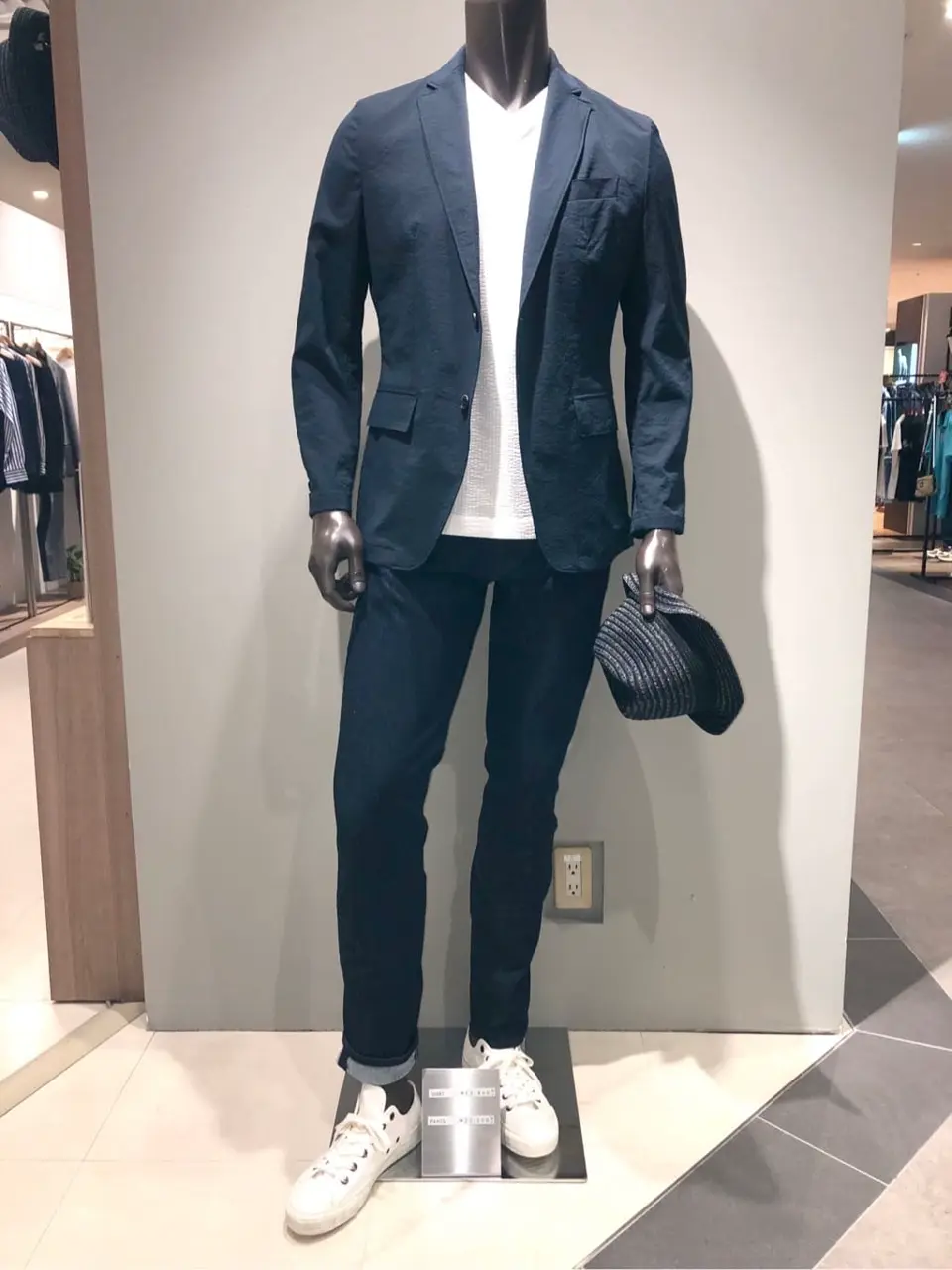 JOSEPH ABBOUD 川田 コーディネート画像