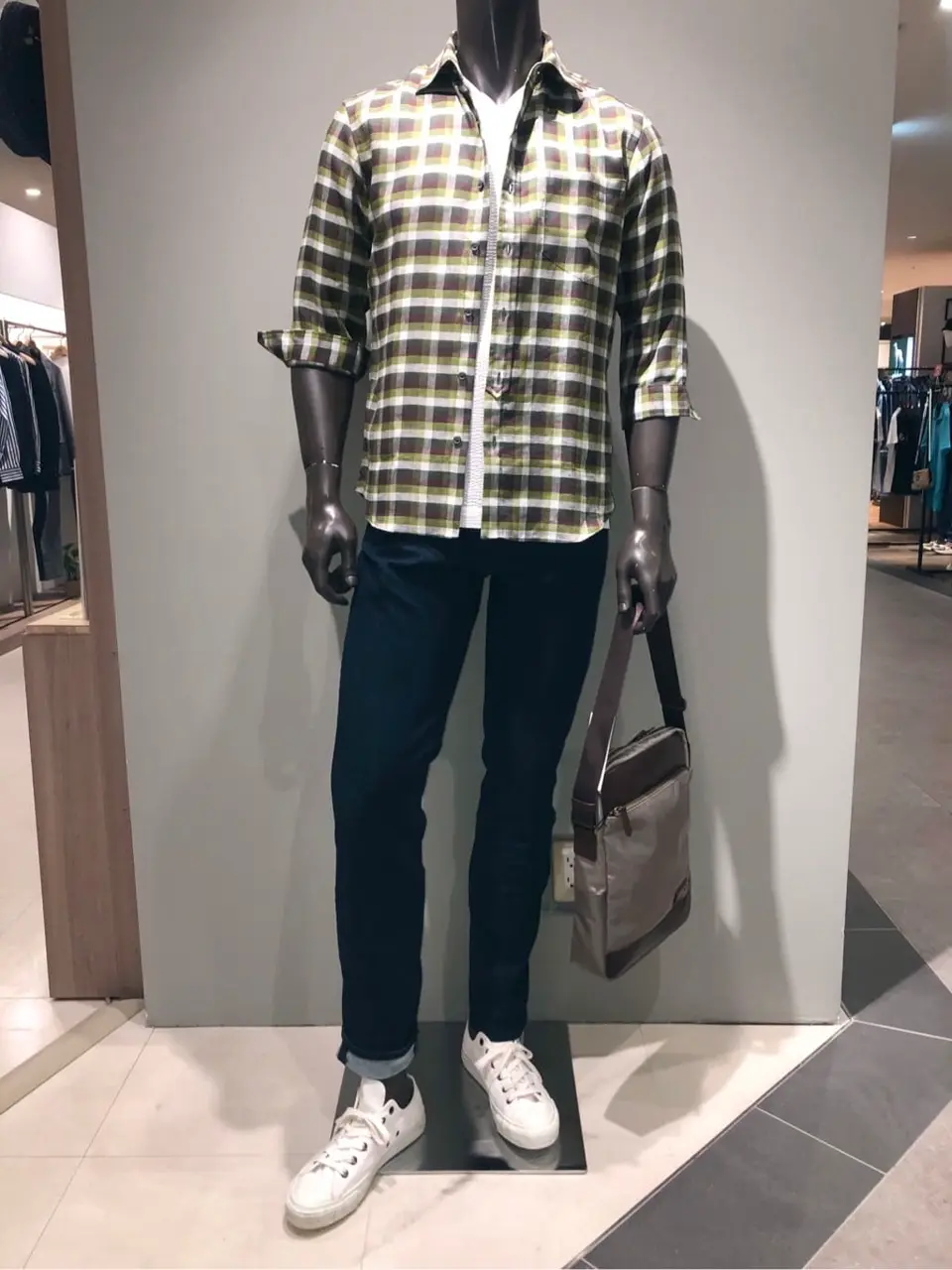 JOSEPH ABBOUD 川田 コーディネート画像