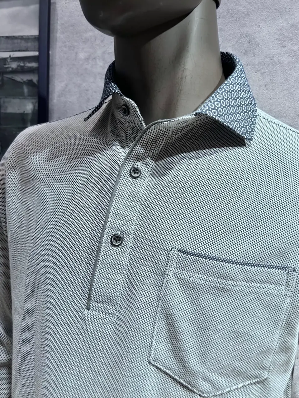 JOSEPH ABBOUD 二澤 コーディネート画像