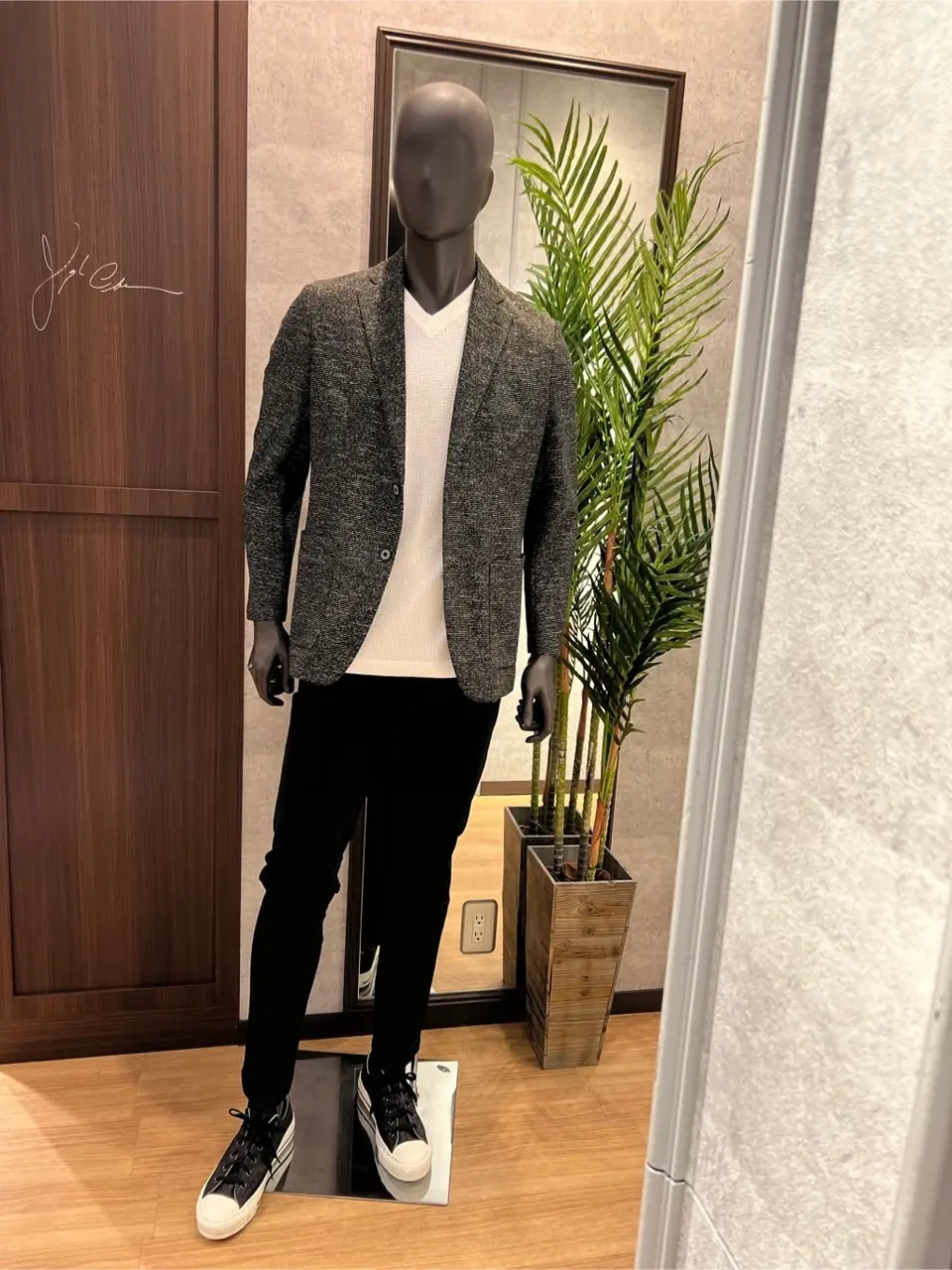 JOSEPH ABBOUD 上條 コーディネート画像