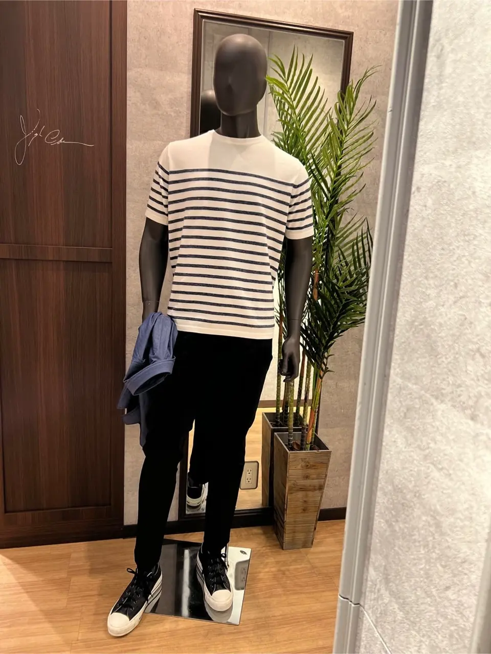 JOSEPH ABBOUD 上條 コーディネート画像