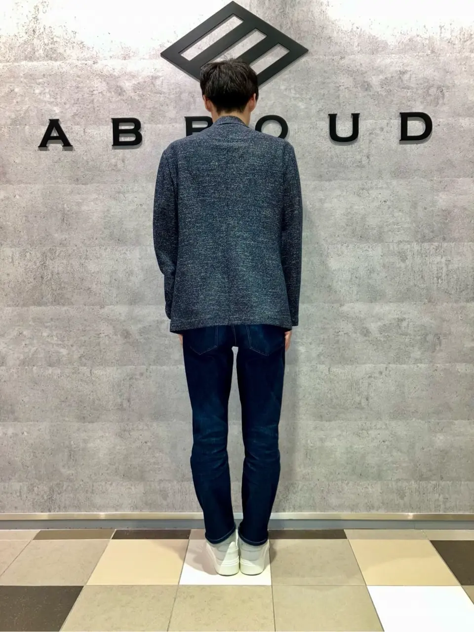 JOSEPH ABBOUD 足立 コーディネート画像