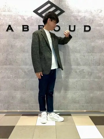 JOSEPH ABBOUD 足立 コーディネート画像