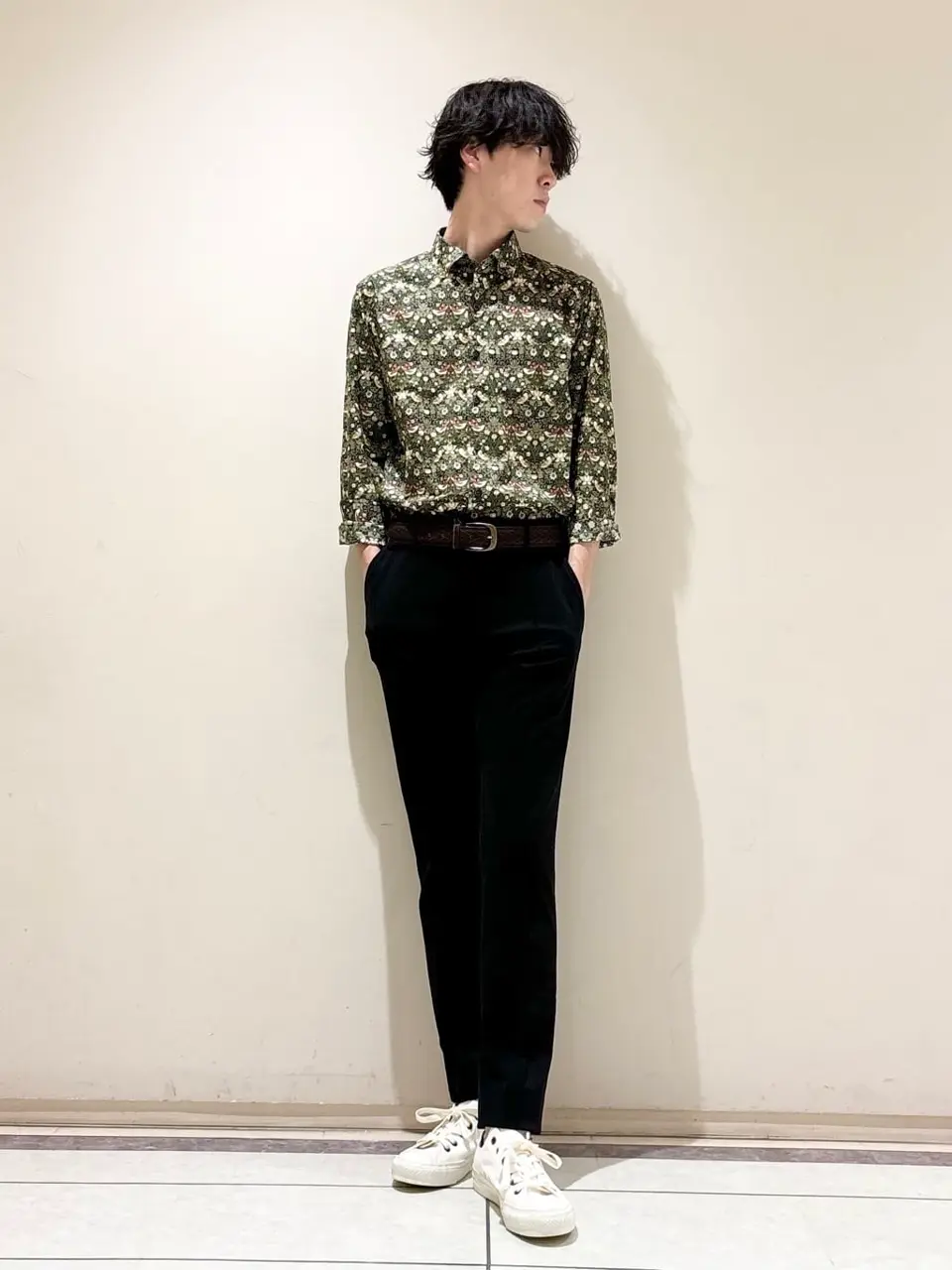 JOSEPH ABBOUD 近藤 コーディネート画像