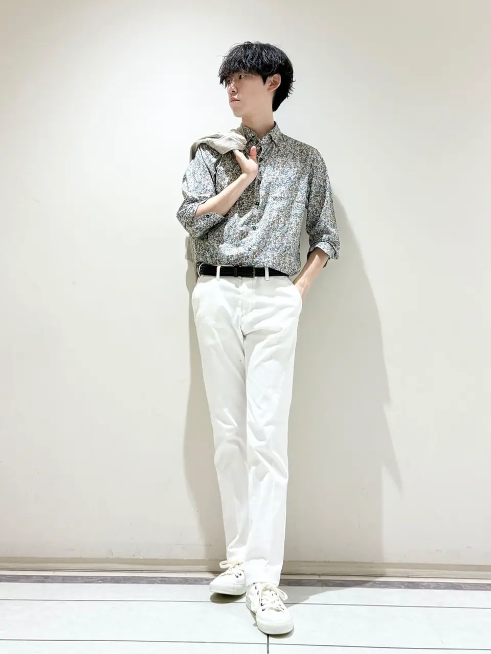 JOSEPH ABBOUD 近藤 コーディネート画像