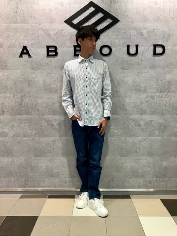 JOSEPH ABBOUD 足立 コーディネート画像