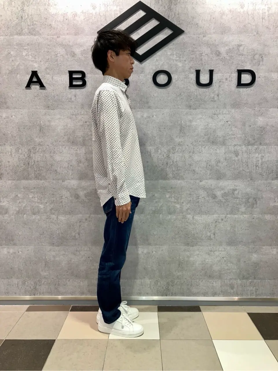 JOSEPH ABBOUD 足立 コーディネート画像