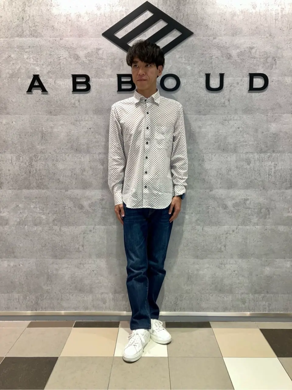 JOSEPH ABBOUD 足立 コーディネート画像