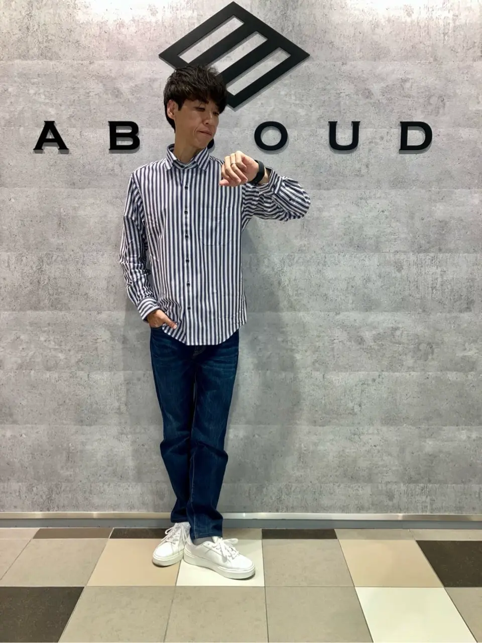 JOSEPH ABBOUD 足立 コーディネート画像