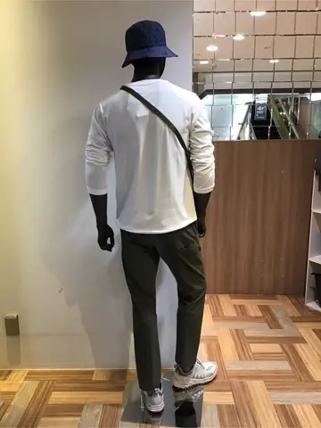 JOSEPH ABBOUD 三澄 コーディネート画像