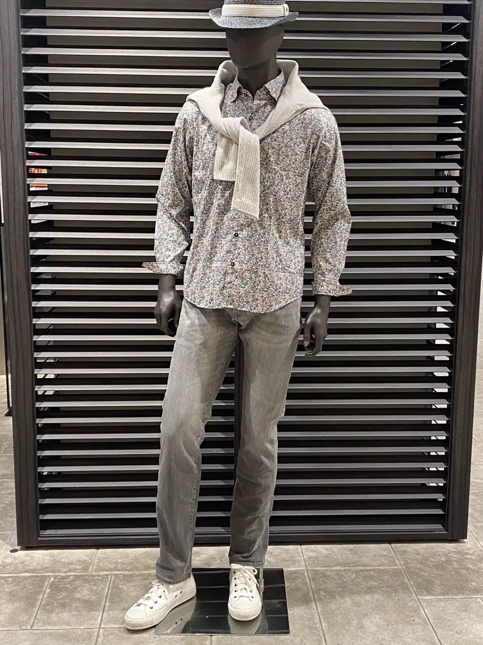 JOSEPH ABBOUD 柳原 コーディネート画像