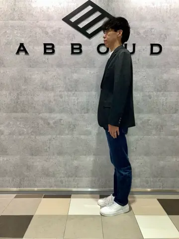 JOSEPH ABBOUD 足立 コーディネート画像