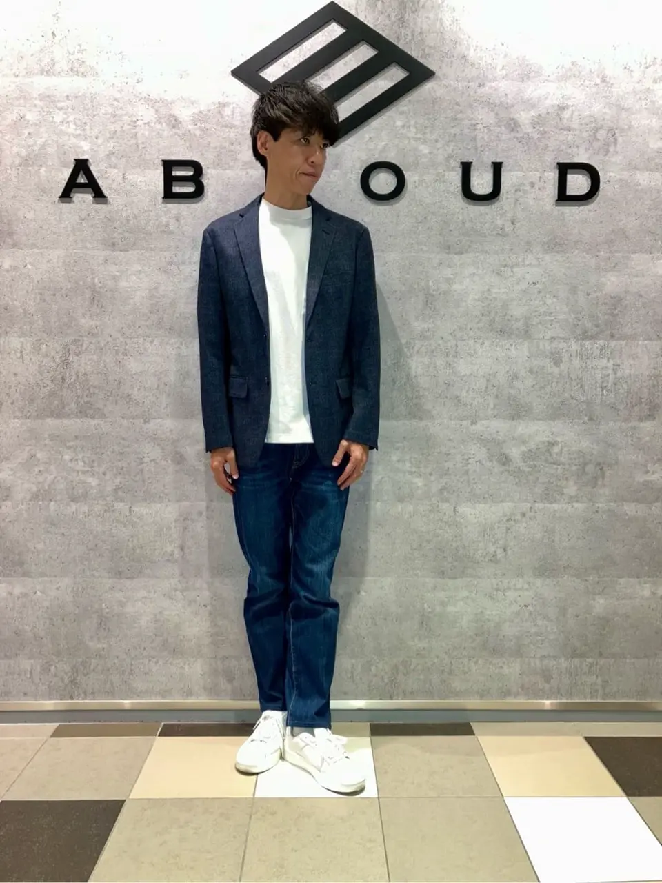 JOSEPH ABBOUD 足立 コーディネート画像