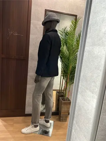 JOSEPH ABBOUD 上條 コーディネート画像