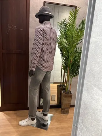 JOSEPH ABBOUD 上條 コーディネート画像