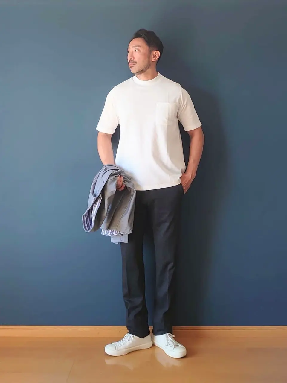 JOSEPH ABBOUD 安東 コーディネート画像