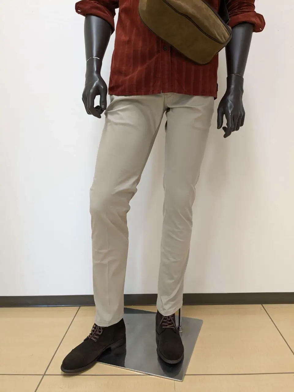 JOSEPH ABBOUD 大久 コーディネート画像